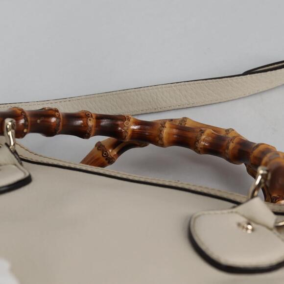 GUCCI Bamboo Hand Bag Leather White Gold - Picture 15 of 16